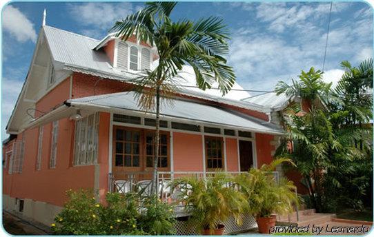 Inn At 87 Port of Spain Exteriér fotografie