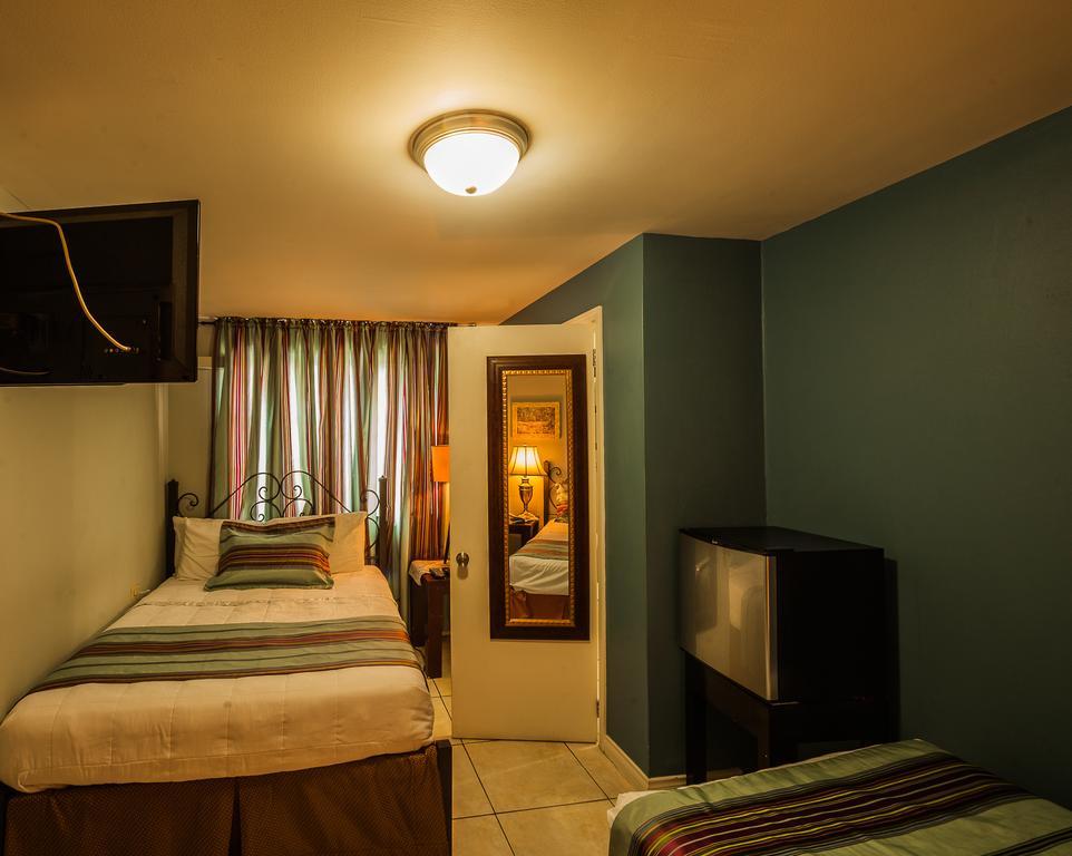 Inn At 87 Port of Spain Exteriér fotografie